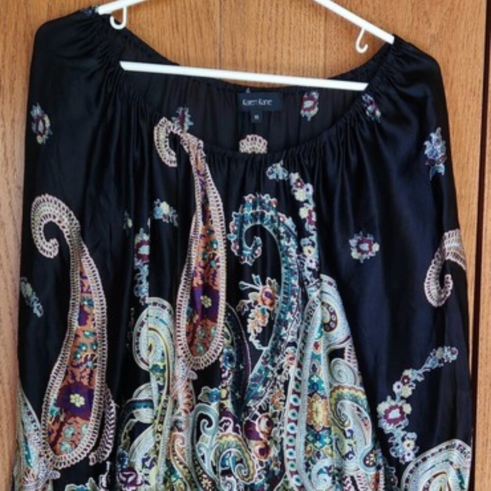 Women's Top  Peasant Style Karen Kane XS.Multi-colored Print Silk